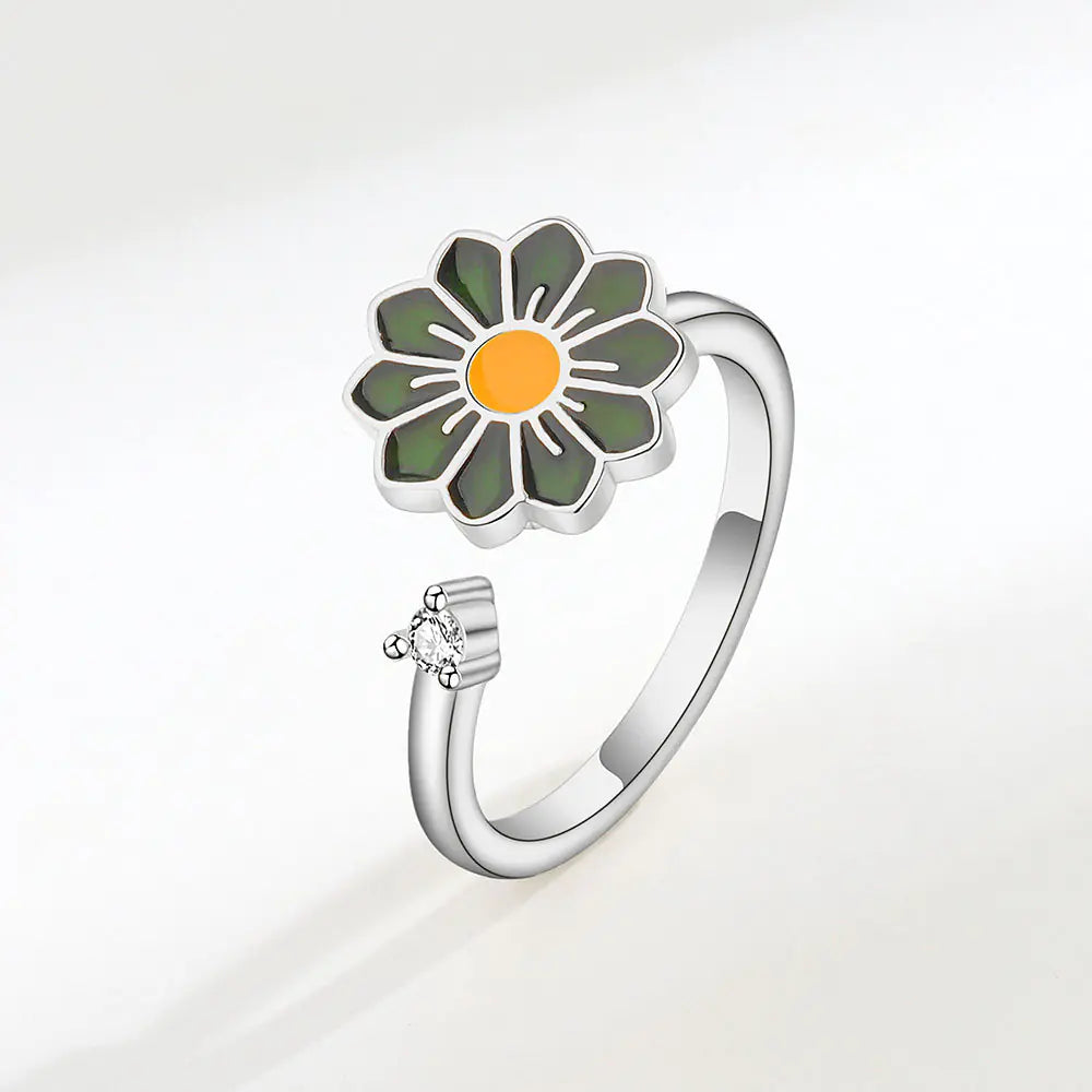 Rotatable Flower Ring for Women - Fashion Personality